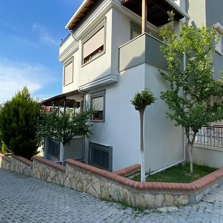 Mia 16 Villa *